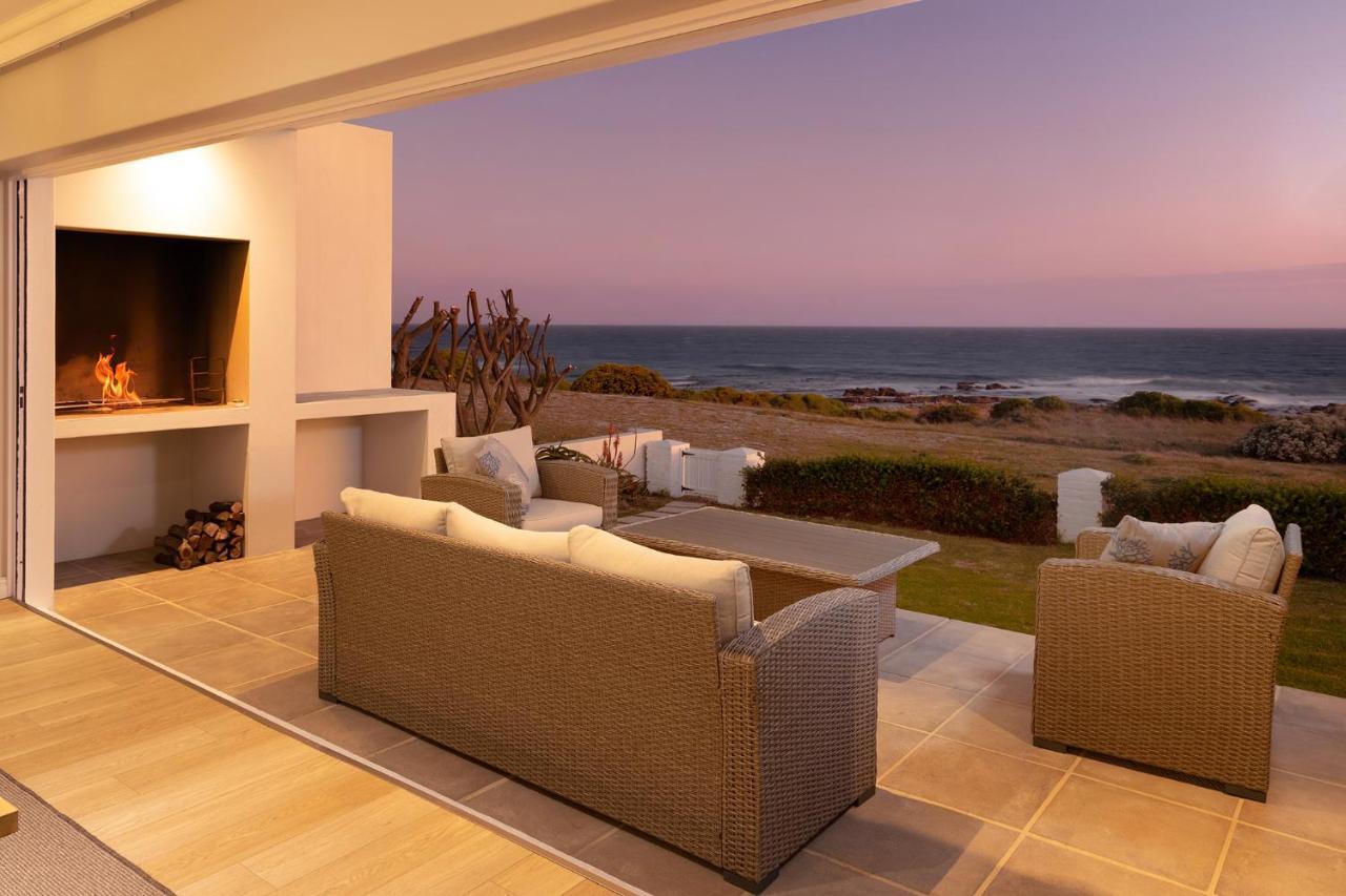 Seapearl Oceanfront Villa And Cottage Hermanus Exteriér fotografie