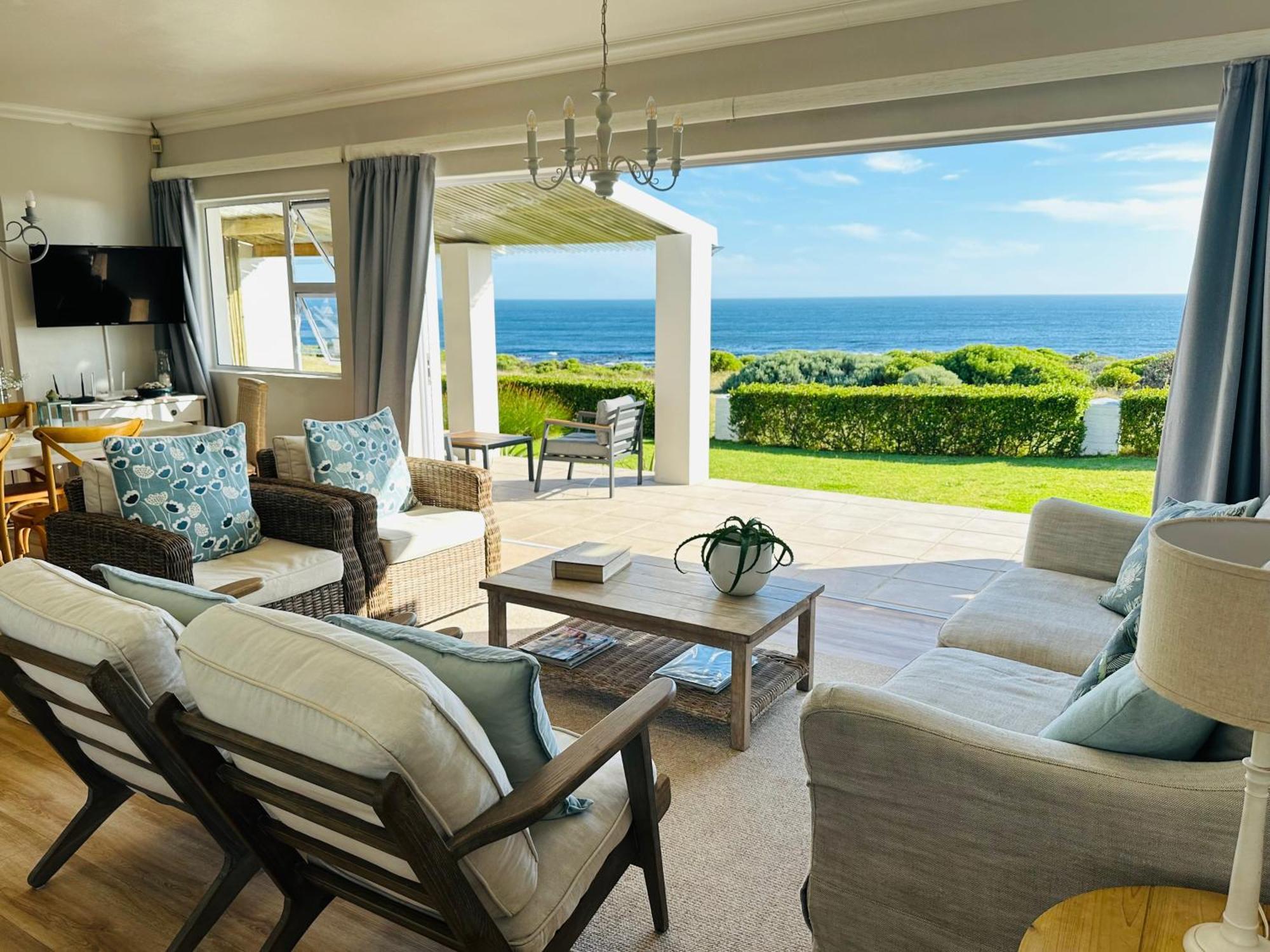 Seapearl Oceanfront Villa And Cottage Hermanus Exteriér fotografie